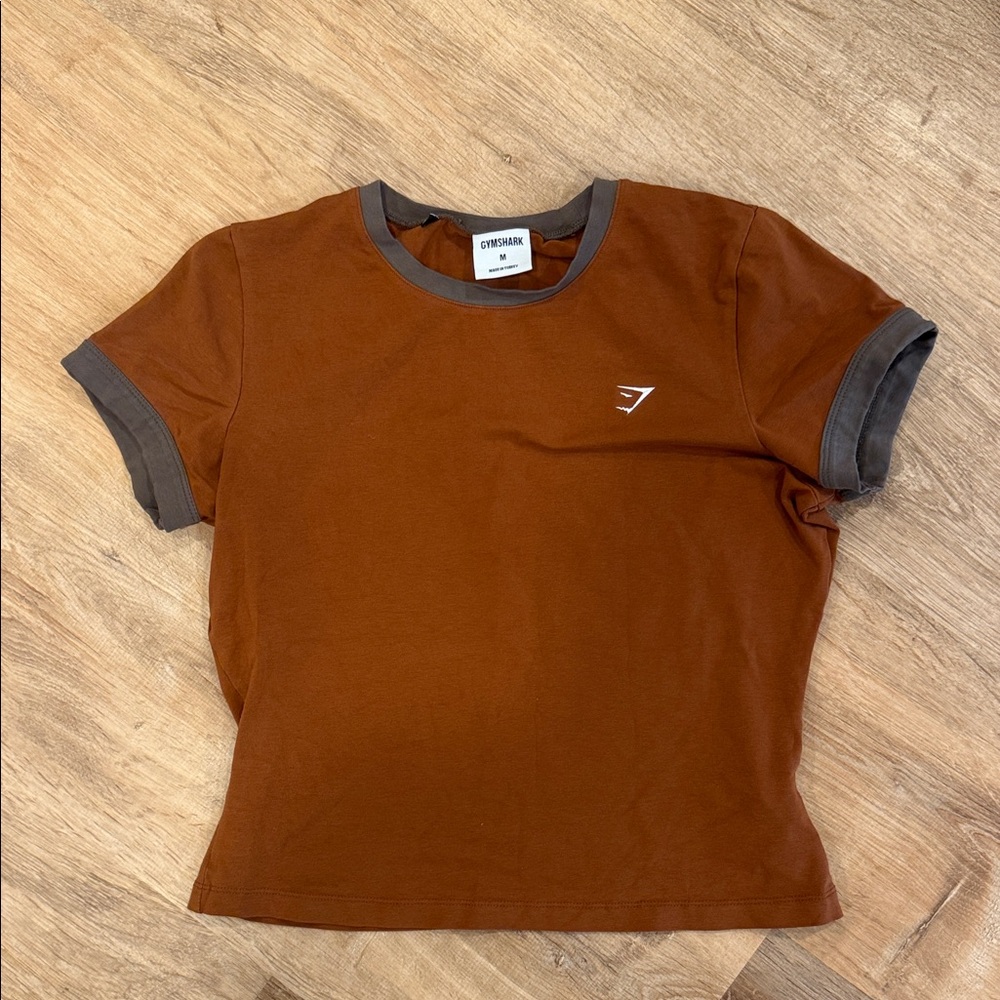 Women’s gym shark tee